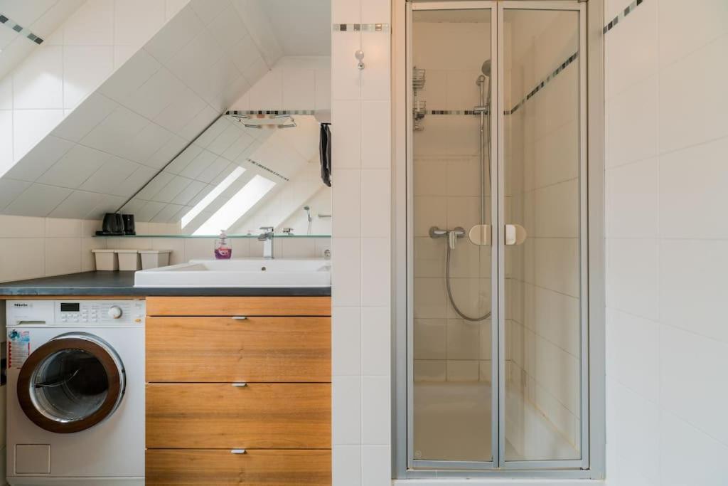 Ruhige Dachwohnung Mit Terrasse Mitte - Spacious Modern Rooftop Loft In Mitte * Berlín